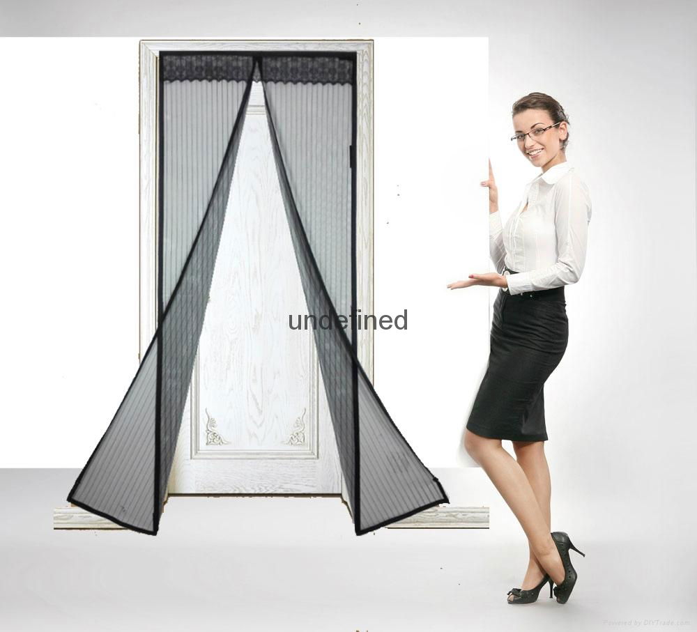 Magic mesh screen doors closing automatically