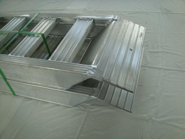 aluminum heavy duty loading ramps for harvester 5