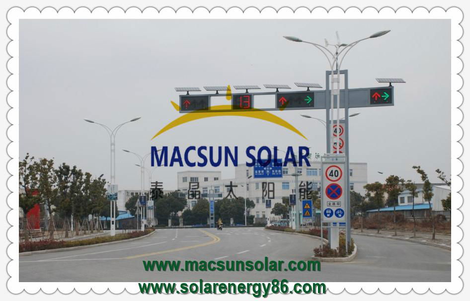 Solar Traffic Lights 3