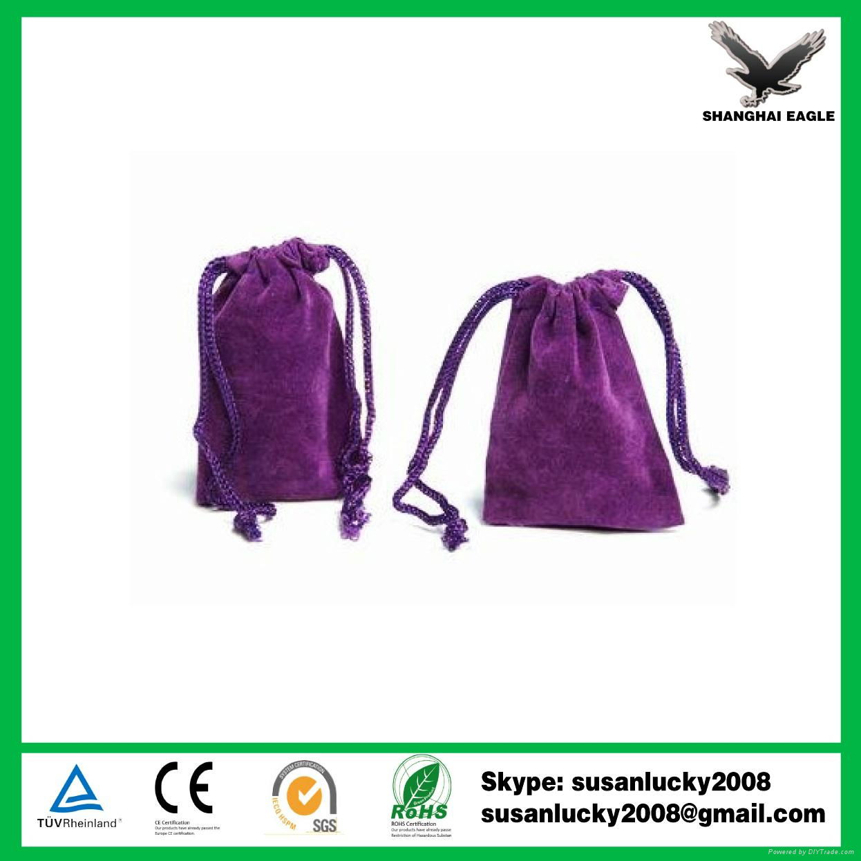 Purple velvet jewelry bag 2