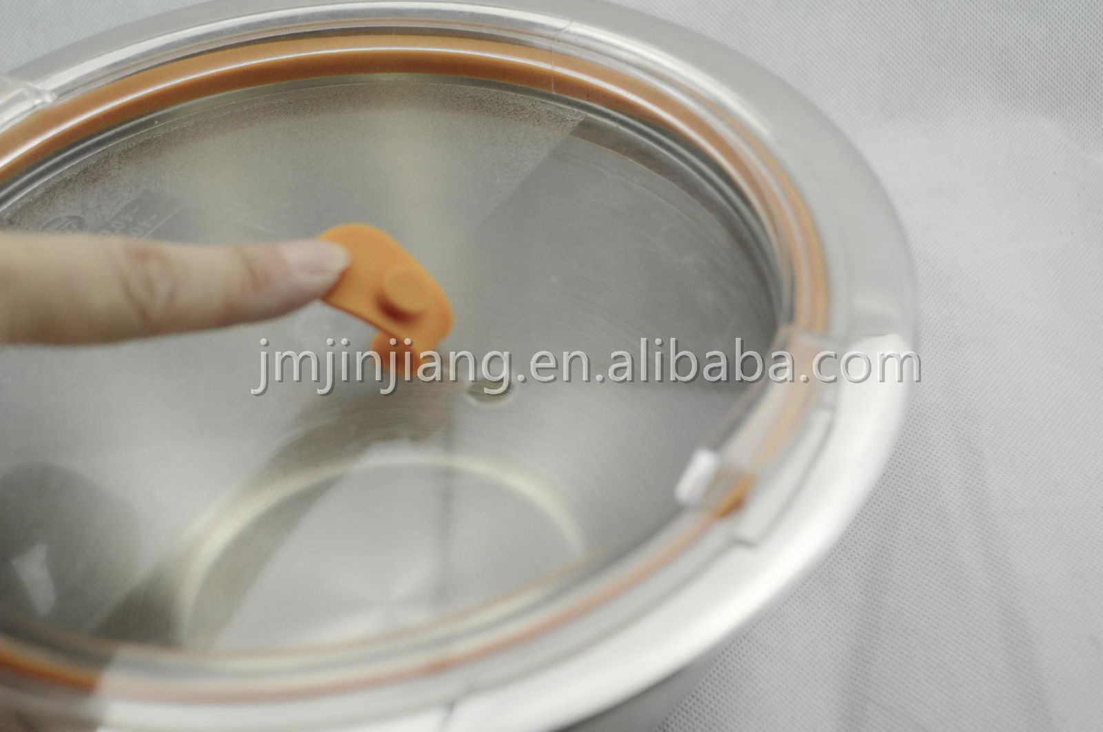 Hot Sales Stainless Steel Mixing Bowl 5pcs with plastic airtight lid 3