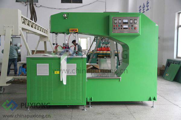 C Type HF Membrane Structure Welding Machine 2