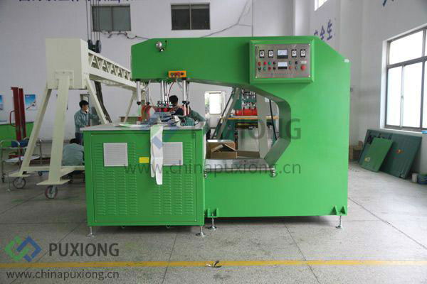 C Type HF Membrane Structure Welding Machine 4