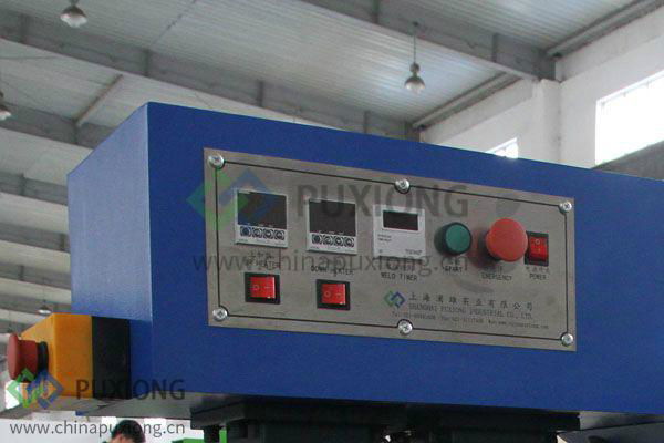 Vertical Knife Type PTFE Hot Pressing Machine 2