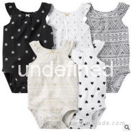 Short sleeved baby romper suits