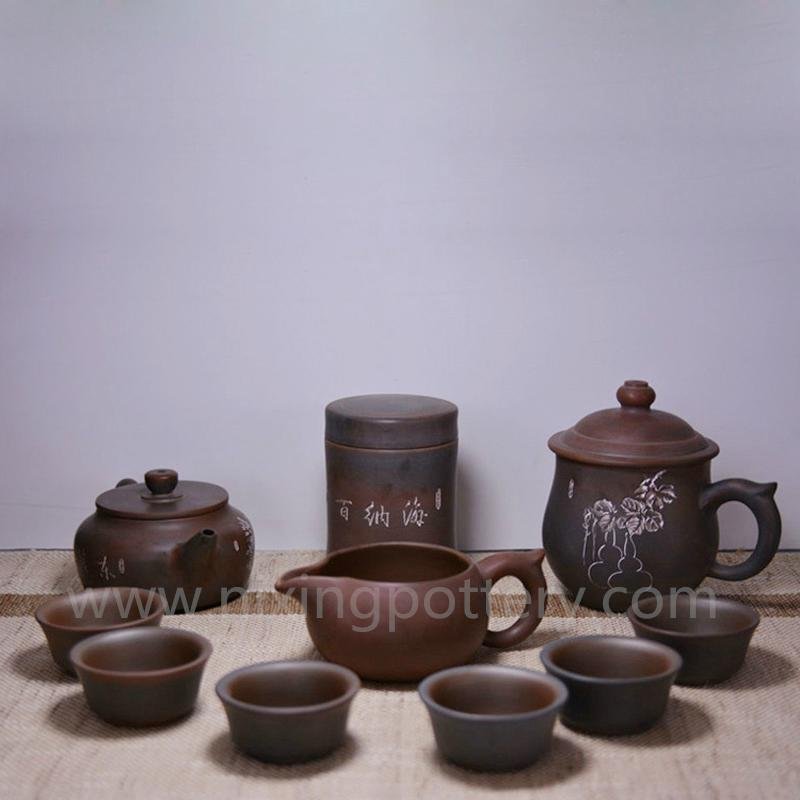 New Design Handmade Porcelain Tea Sets With Tea Cups Tea Pots And Tea Canister