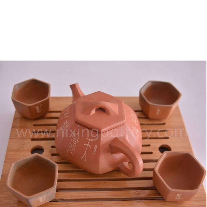Pottery Supplier High Quality Hand Engraving Tea Set As Gift