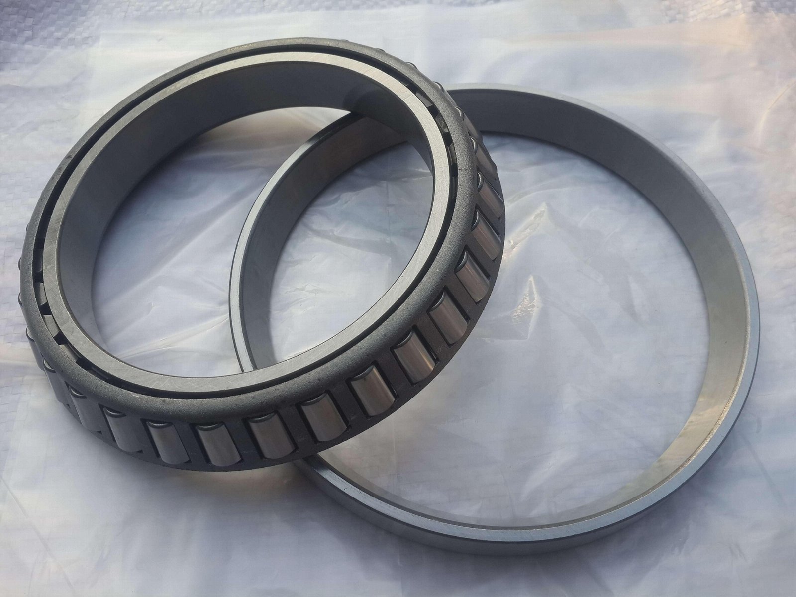 Timken LM104949/LM104911 taper roller bearing 2
