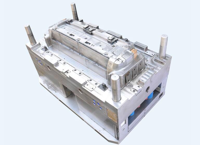  Plasit Injection Mould Manufacturer 2