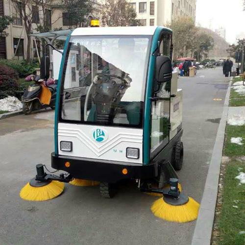 武漢善潔廠家供應全封閉電動掃地車 2
