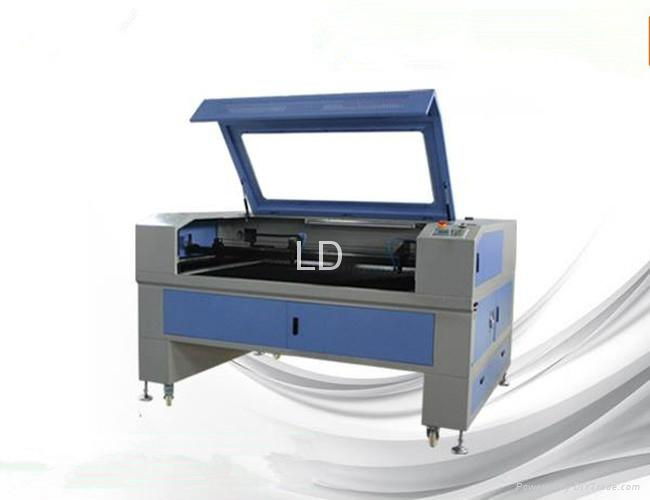 Hot Sale CO2 Reci 150 Watts Laser Cutting Machine With Idustry Chiller cw500 2