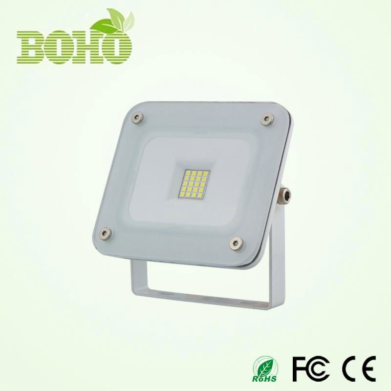 New design IP 65 led flood light 20W 2