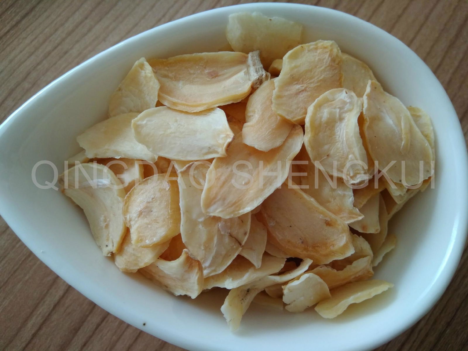 Dehydrated garlic flakes 5