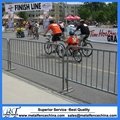 Cheap galvanized crowed control barrier fence suppliers 2