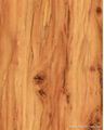 8mm High GLoosy Laminate flooring 1