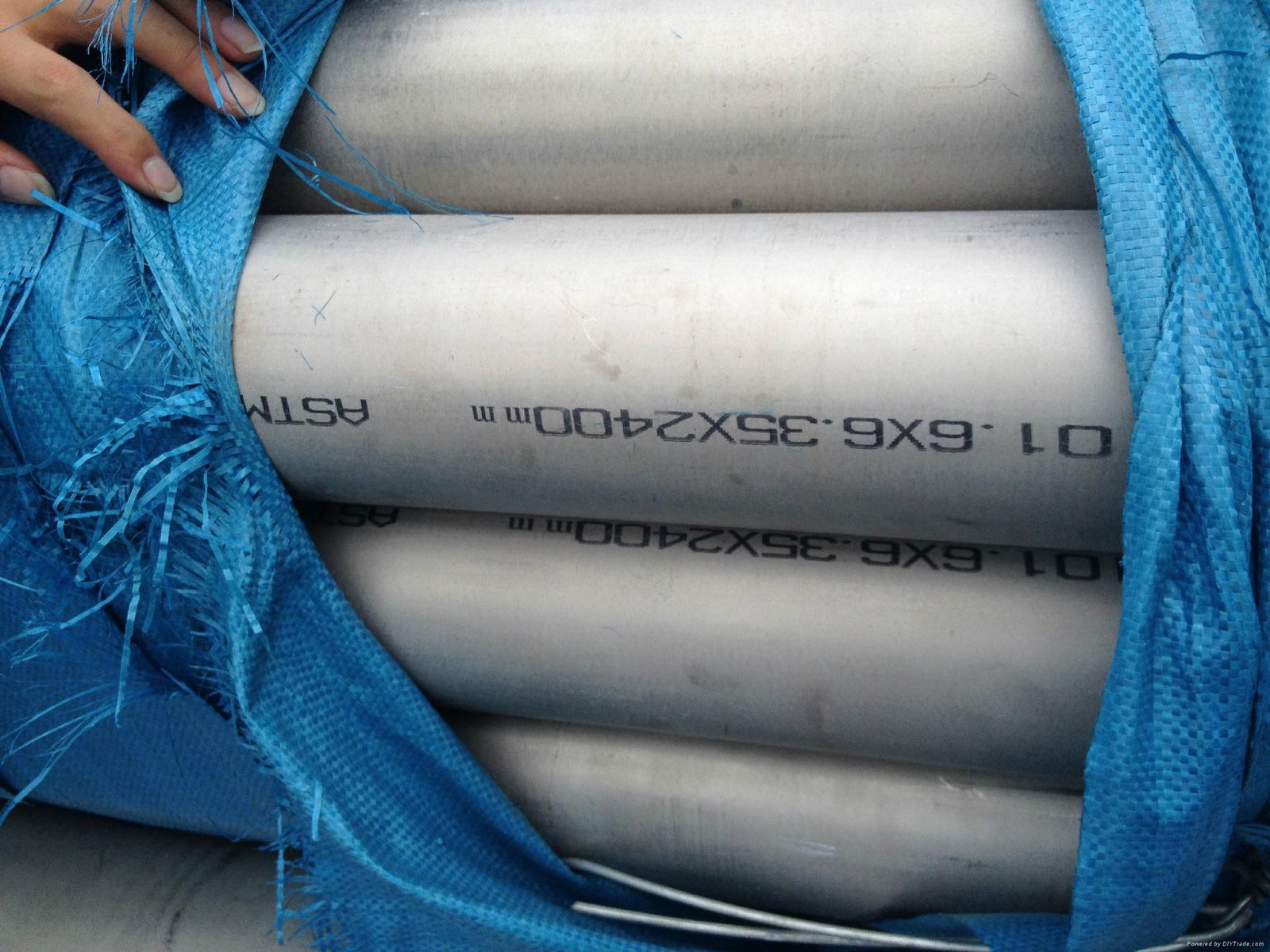 SUS JIN AISI ASTM EN 304L polished stainless steel pipe and tube 5