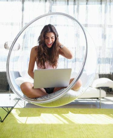 Eero Aarnio ball shaped clear acrylic hanging bubble chair 3