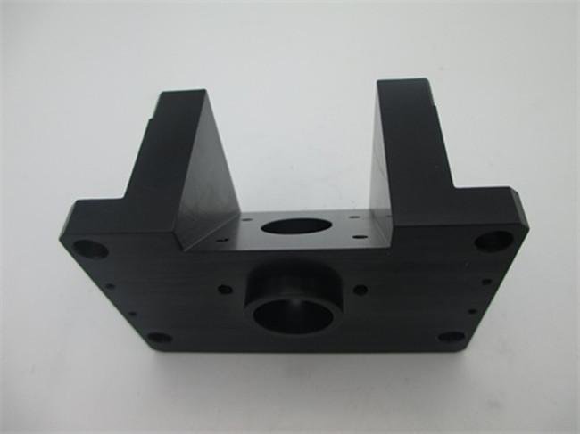 OEM Custom Anodized CNC Milling Parts 3