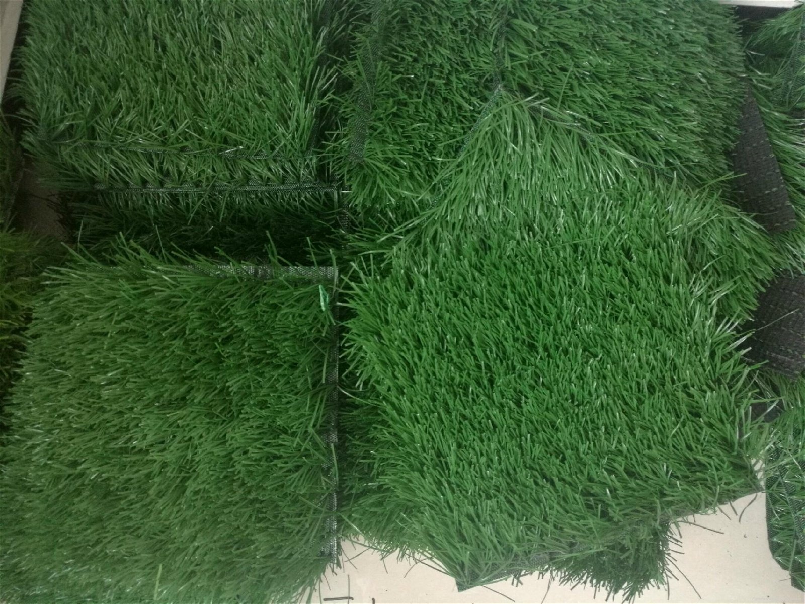 Artificial grass for football fields 3