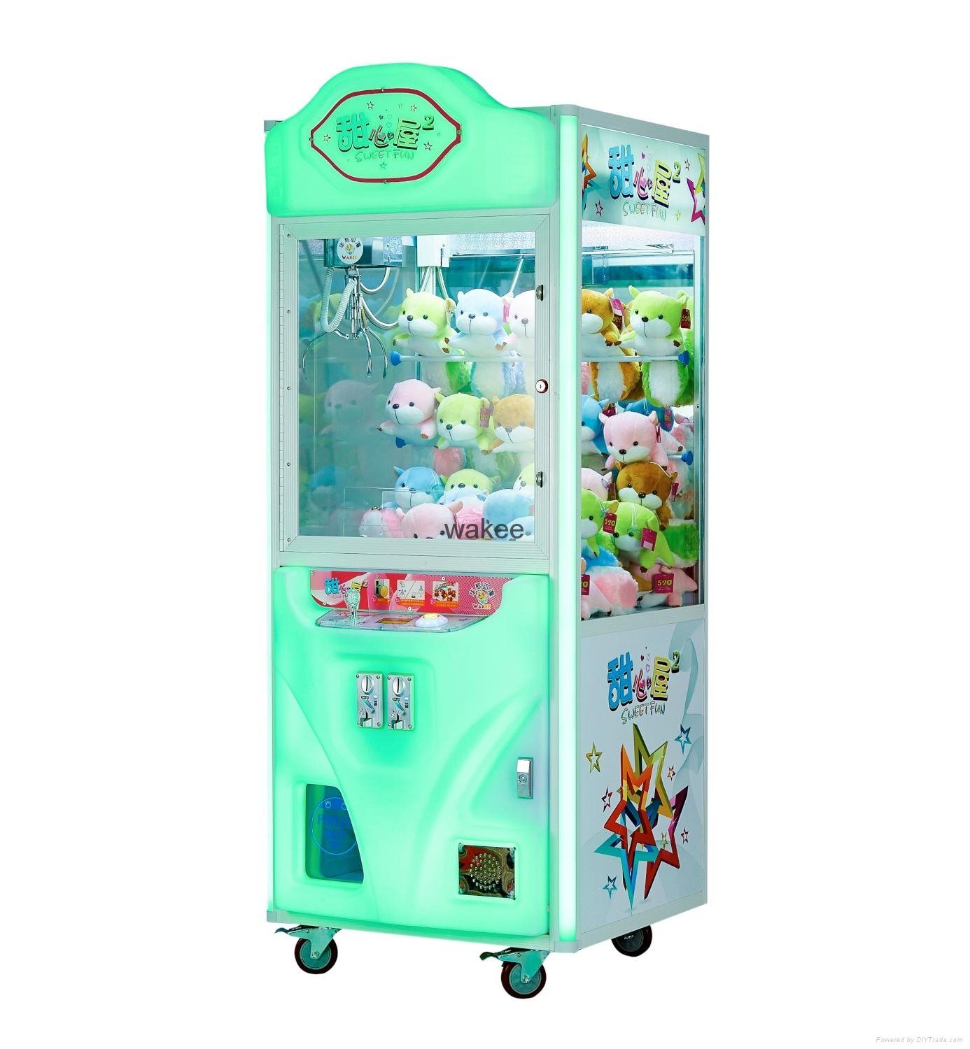 2017 hot sale slot game machine coin operated claw toy machine