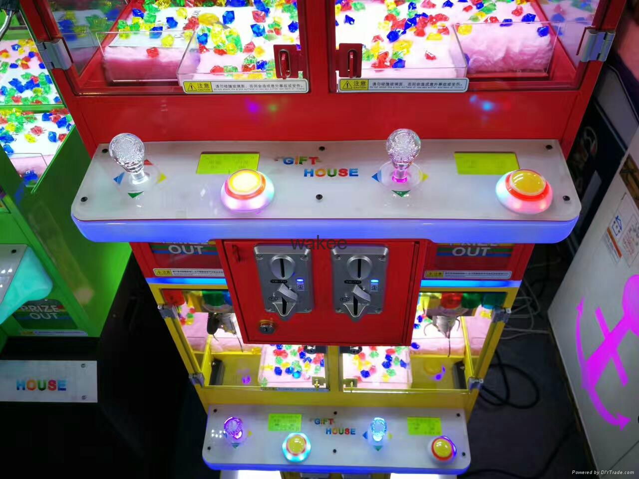 2017 newest mini toy claw machine doll crane vending for kids arcade games machi 2