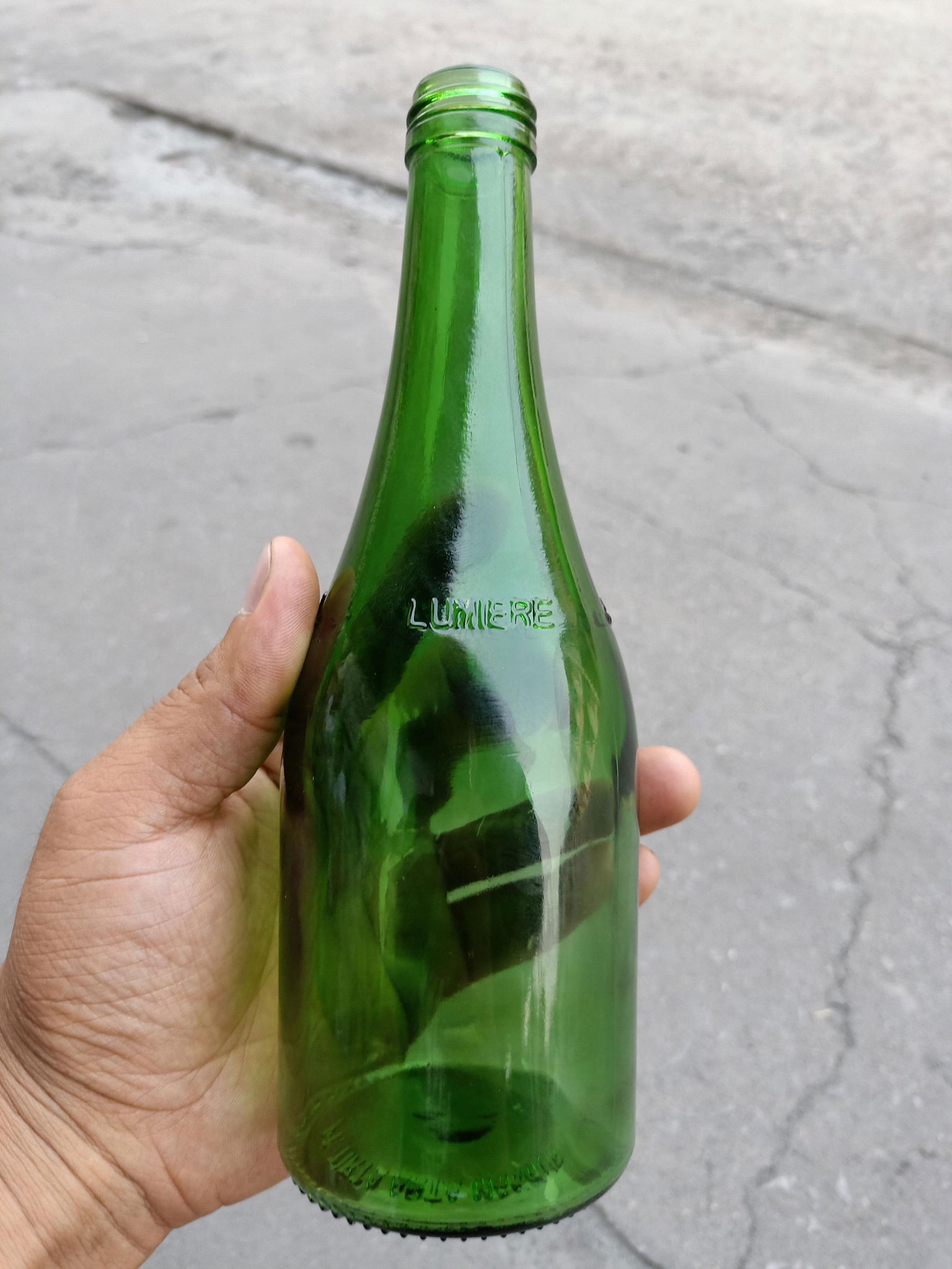 綠色玻璃瓶翠綠玻璃酒瓶 4