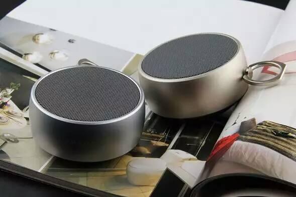 升唱BS02迷你户外防水蓝牙音箱无线便携音响 金属重低音小钢