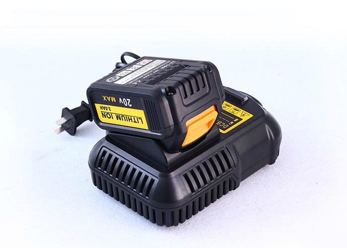  Dewalt Power Tool Li-ion Battery Charger of Dcb105 From 12V to 20V  2