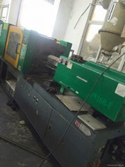 Plastic Injection Molding Machine