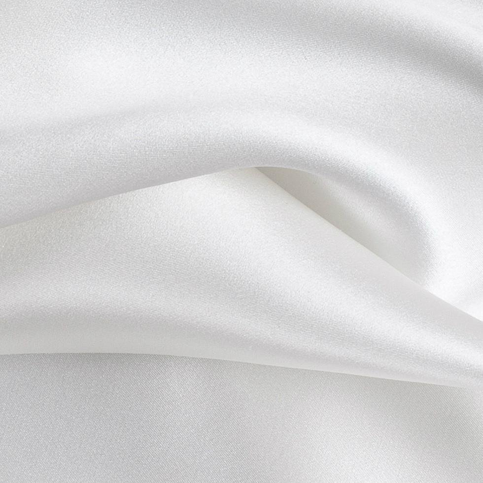 Silk In White  3