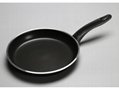 Aluminum non-stick frying pan 4
