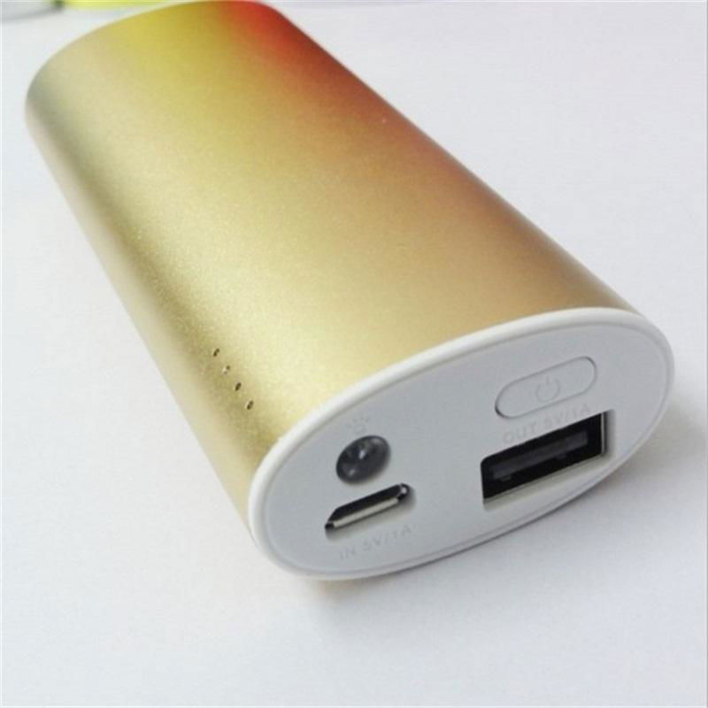 Power Supply Mini Size 5600mah Battery Power Bank 5