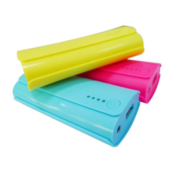 5600mah Portable Mobile external power bank 2