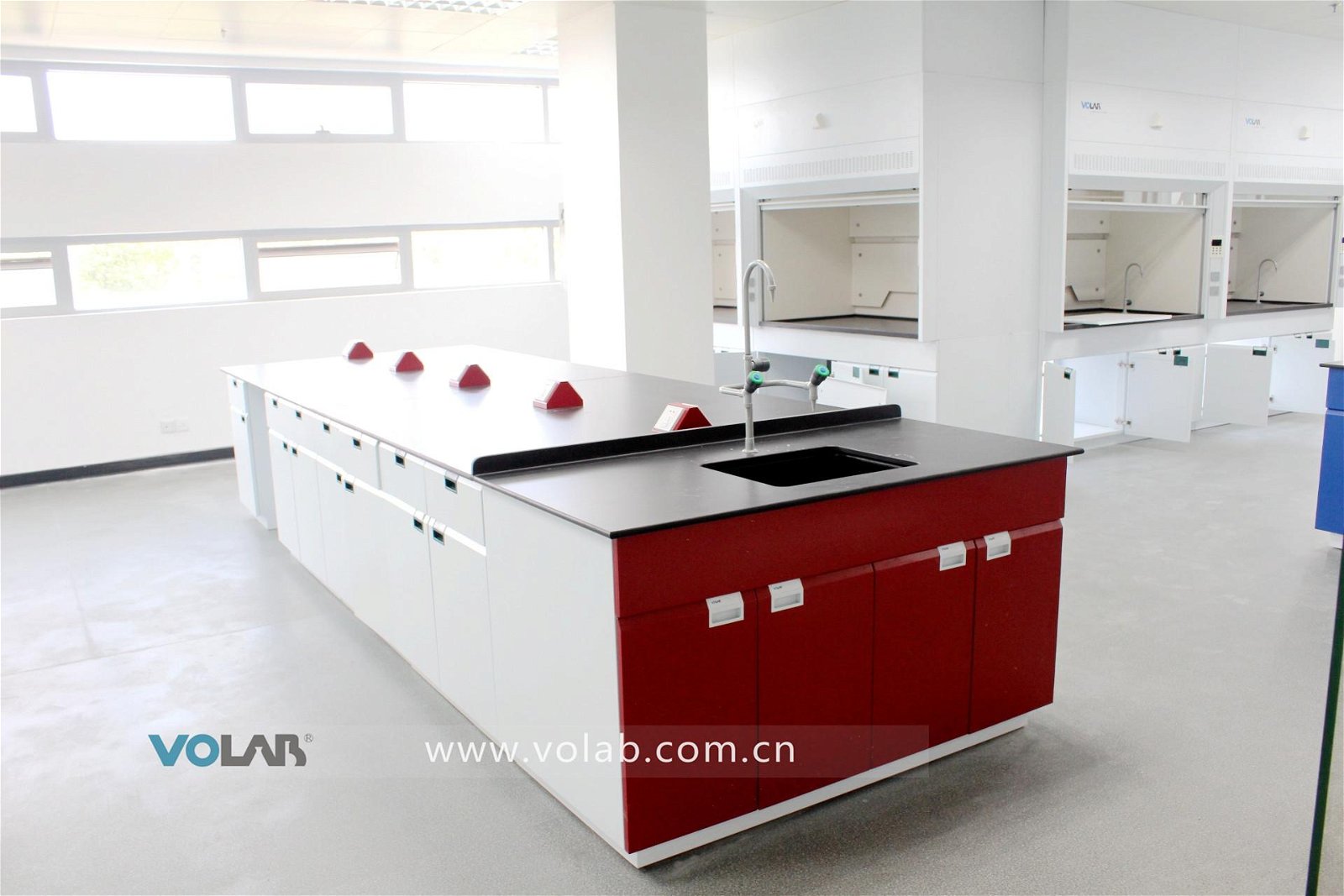 Chemical Resistant Steel Lab Furniture with CE ISO9001 3
