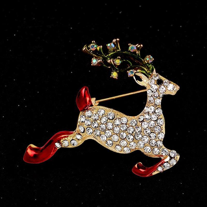 2017 The New Elk Brooch Gift Fashion A Galloping Christmas Present 5