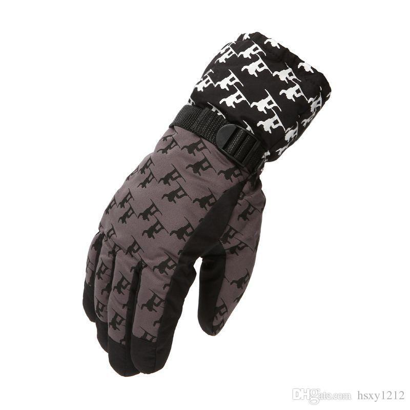 The New Ski gloves winter gloves keep warm the wind water repellent 2