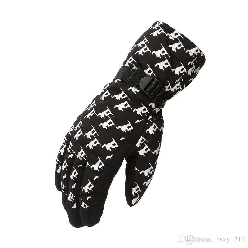 The New Ski gloves winter gloves keep warm the wind water repellent 4