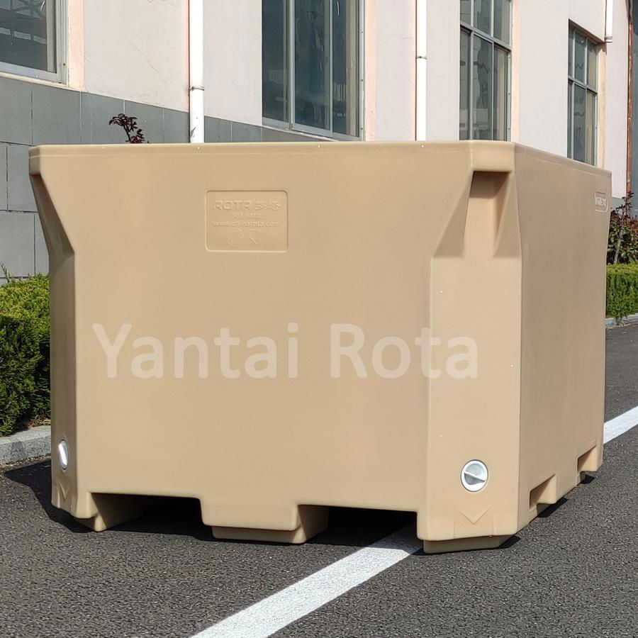 High Quality 300L 660L1000L rotomold seafood fishing ice cooler box cooler conta 3