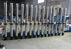 submersible borehole pump