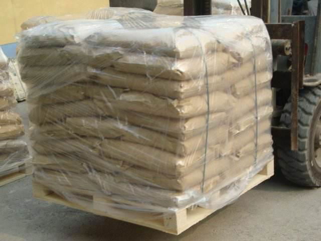 98% Calcium Formate on tile adhesive