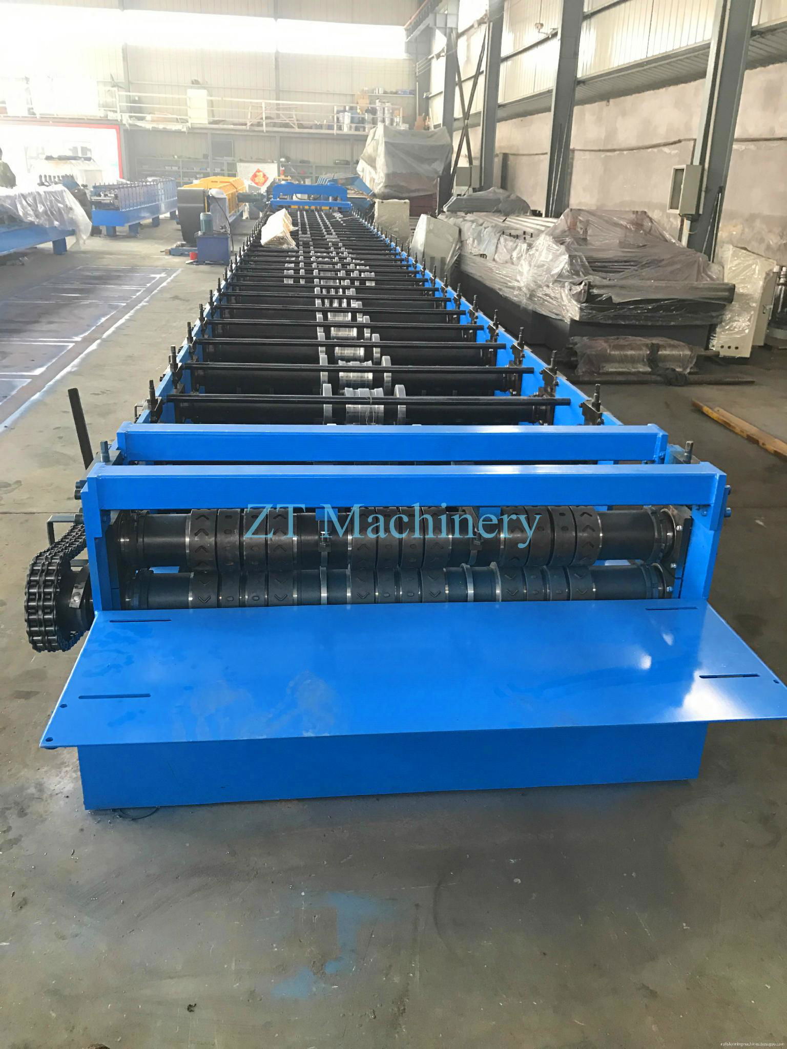 Floor deck metal roller machine 4