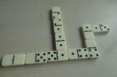 Double 12 Dominoes Set In Tin Box