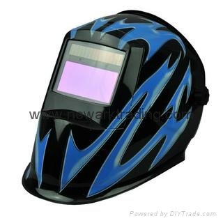 Auto-darkening welding helmet  4
