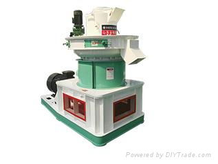 Vertical ring die wood pellet machine model 560