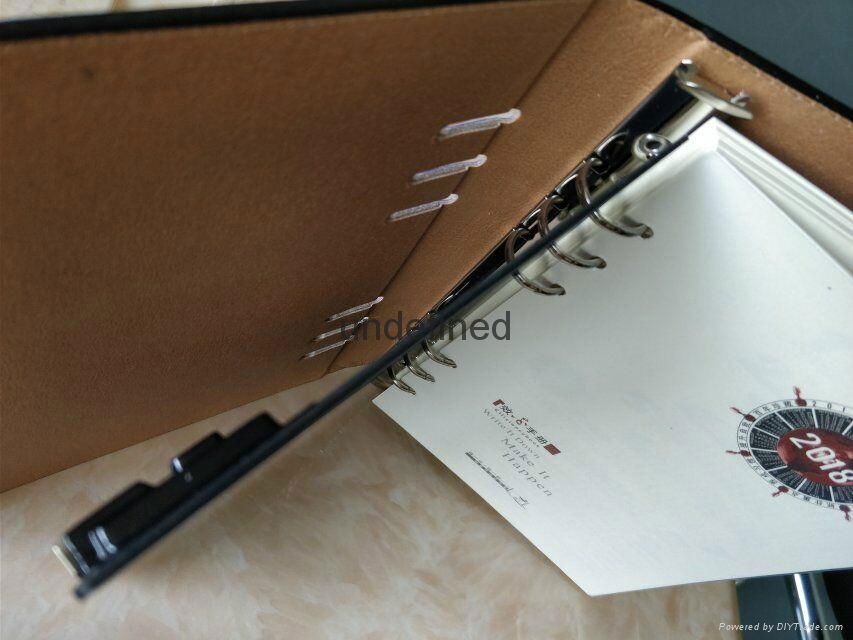 Solar charging notebook, high efficiency charging, outdoor charging convenience 2