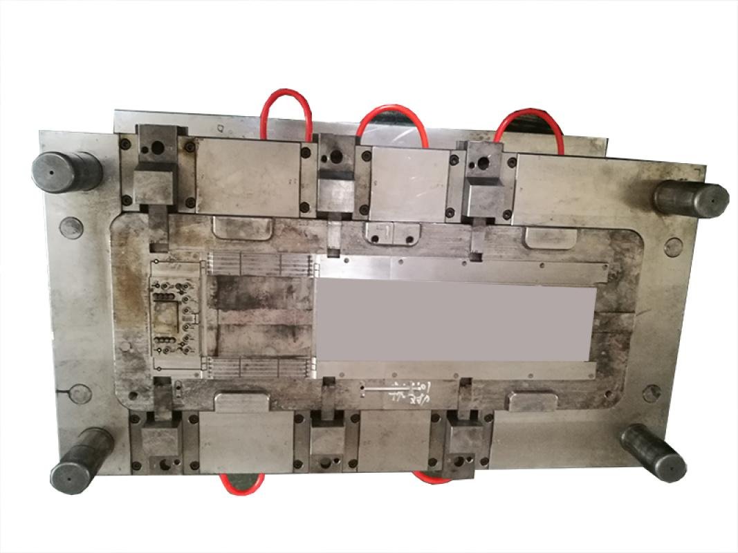 Large plastic injection molds quality 2