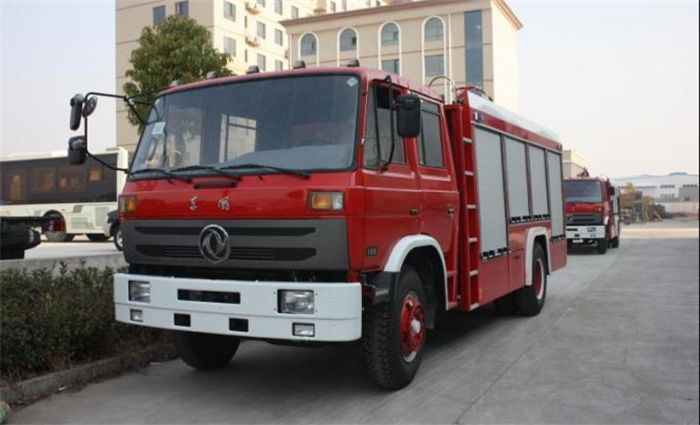 6ton Dongfeng 153 type Water fire truck