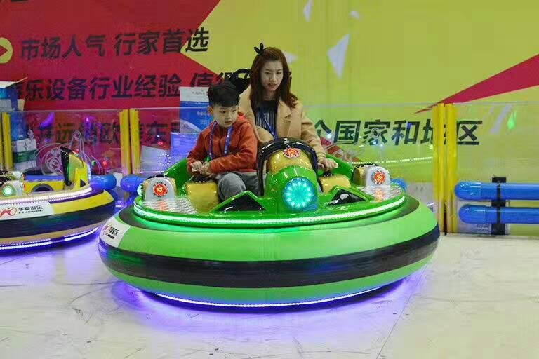  Amusement park games Spaceship bumper cars for adults and kids 1