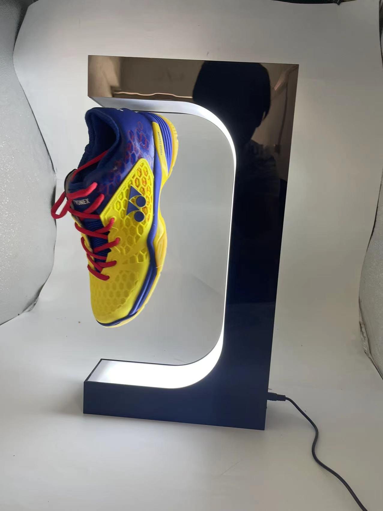 rgb led light magnetic levitation rotating shoes sneaker bottle display rack 2