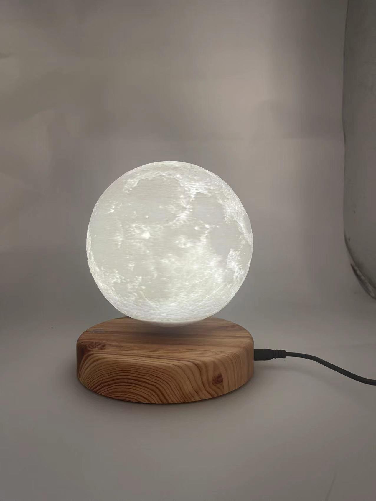 360 spinning magnetic floating levitaiton desk moon night light 